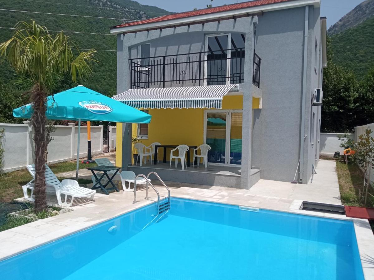 Willa House With Pool - Mitrovic Herceg Novi Zewnętrze zdjęcie